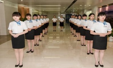 提升社交禮儀與自身修養(yǎng) 會展服務(wù)從業(yè)者的進階指南