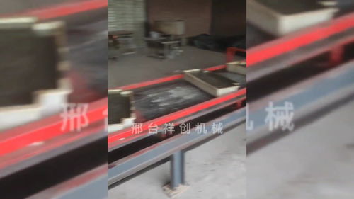 路沿石機預(yù)制布料生產(chǎn)過程一分鐘了解